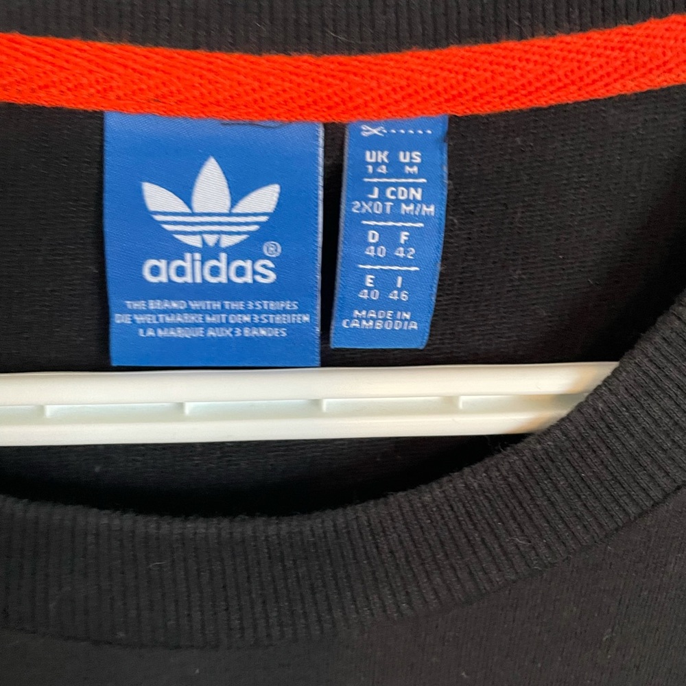Adidas logo sweater - Picture 2 of 3